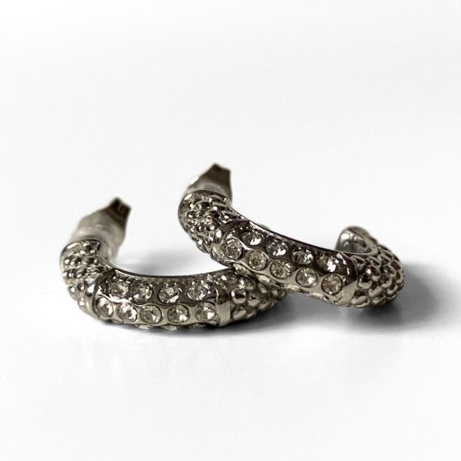 nemesacél fülbevaló cirkóni kővel és ezüst bevonattal