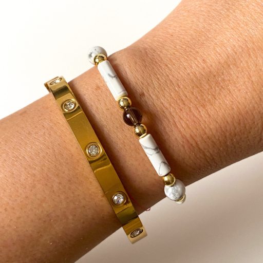 howlit és füstkvarc ásványgyöngy karkötő