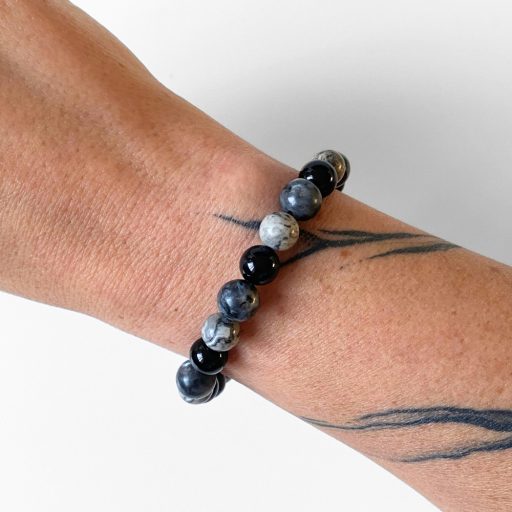 larvikit, jáspis, ónix férfi ásványgyöngy karkötő