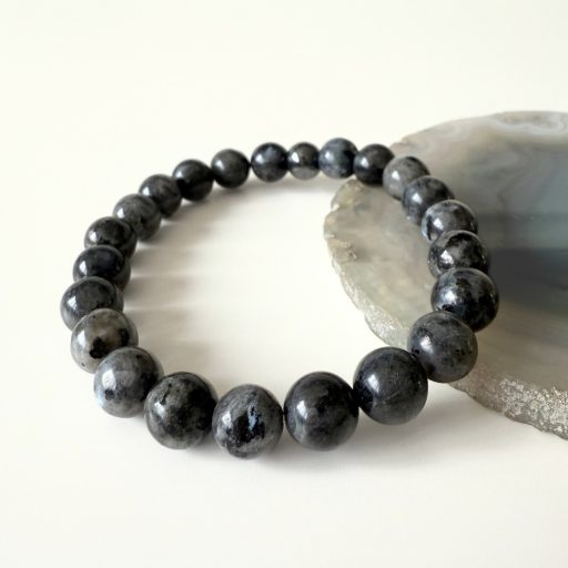 larvikit férfi ásványgyöngy karkötő