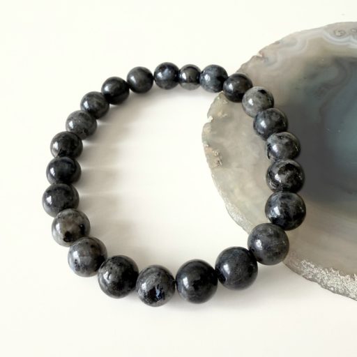 larvikit férfi ásványgyöngy karkötő